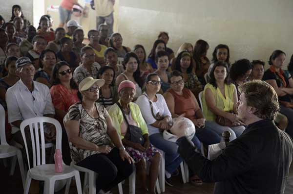 APLB realisa palestra com o Advogado e Professor Juliano