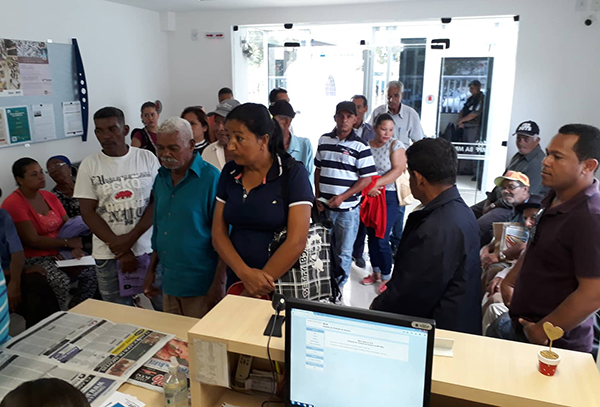Ex-trabalhadores da SAMA no MPF