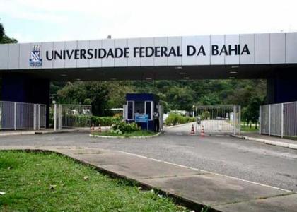 O governo Federal corta verba da Educação na Bahia